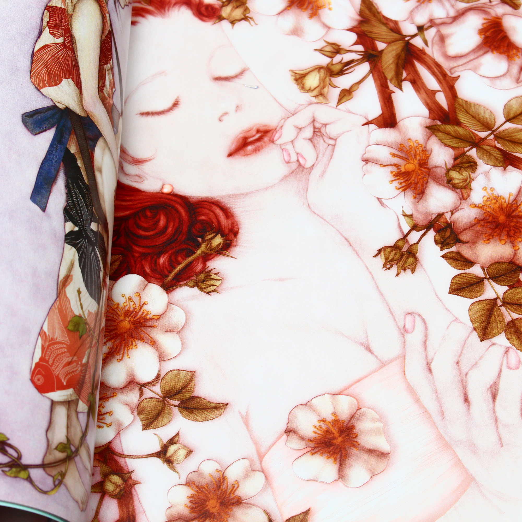 Art Book of Selected Illustration: Girls 2018 - Image 5