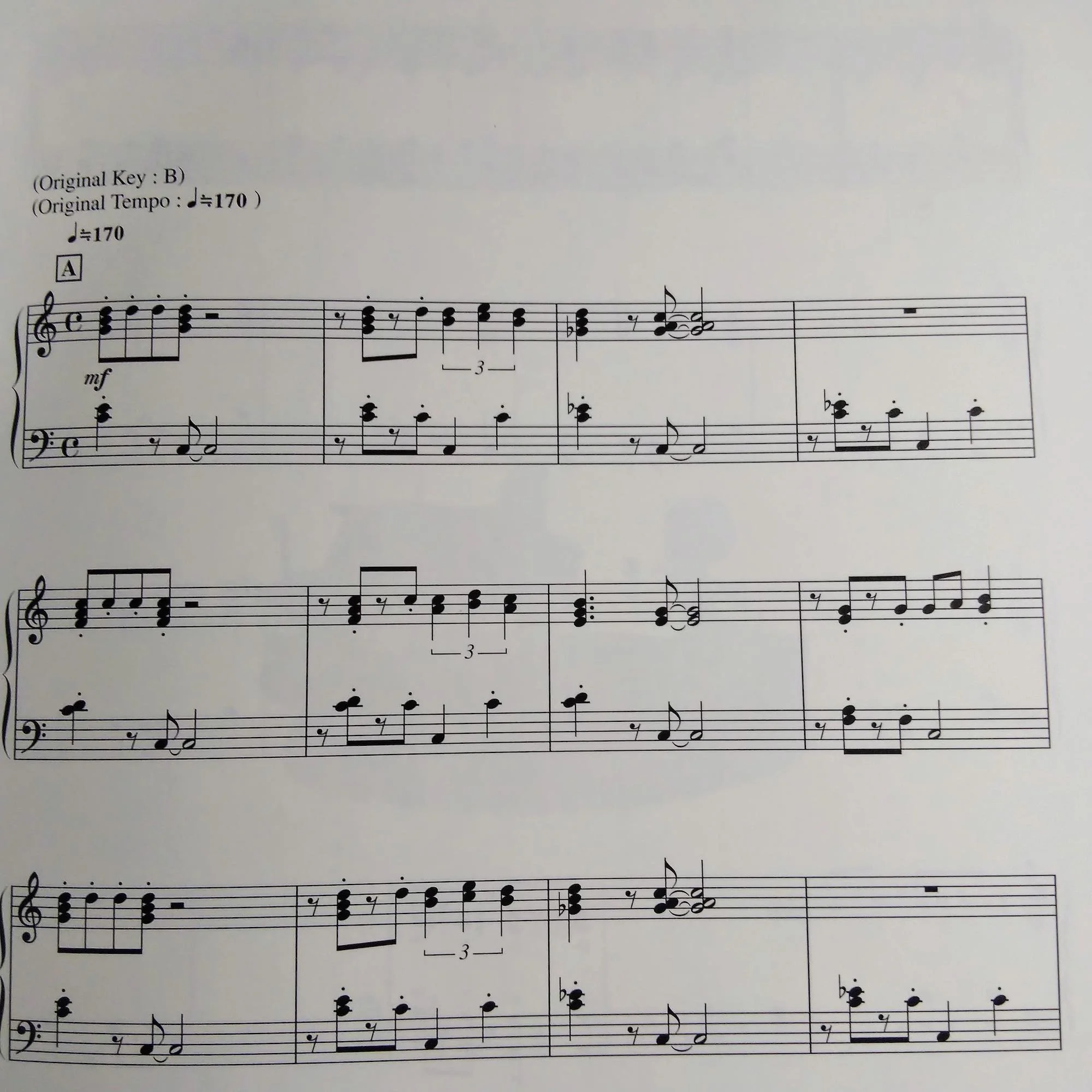 Animal Crossing New Horizons - Piano Score Book - Image 3