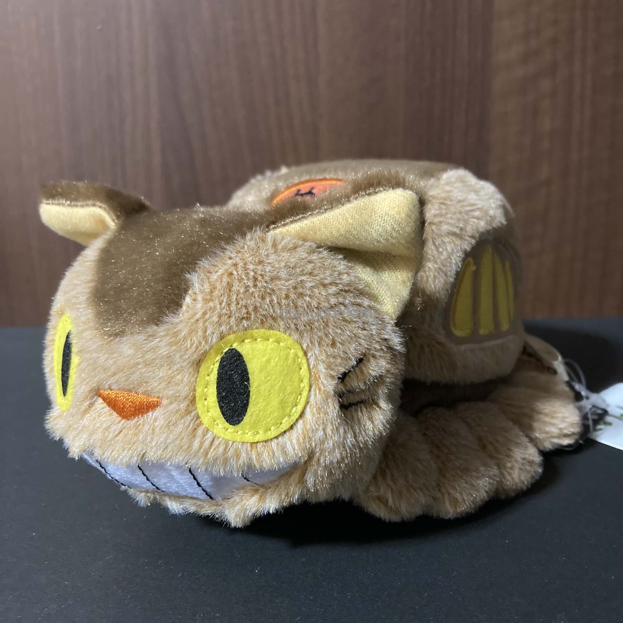Funwari Otedama catbus Plush Soft Fluffy Medium